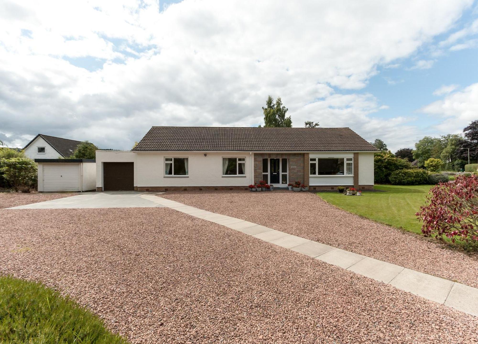 Sheeoch Villa Comrie Exterior photo